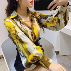 Lady's shirts