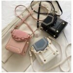 New trend of women's handbag