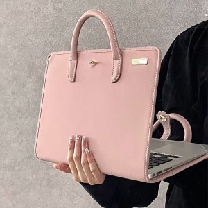 LAPTOP WOMEN DESIGN