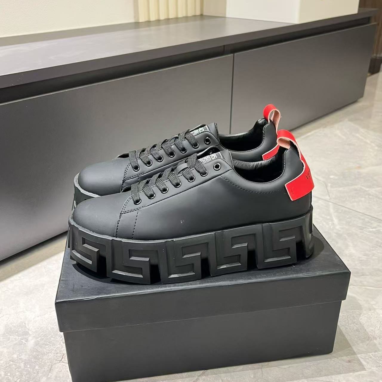 mens shoes - Image 5
